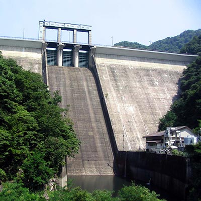 3大ダム(藤原ダム)